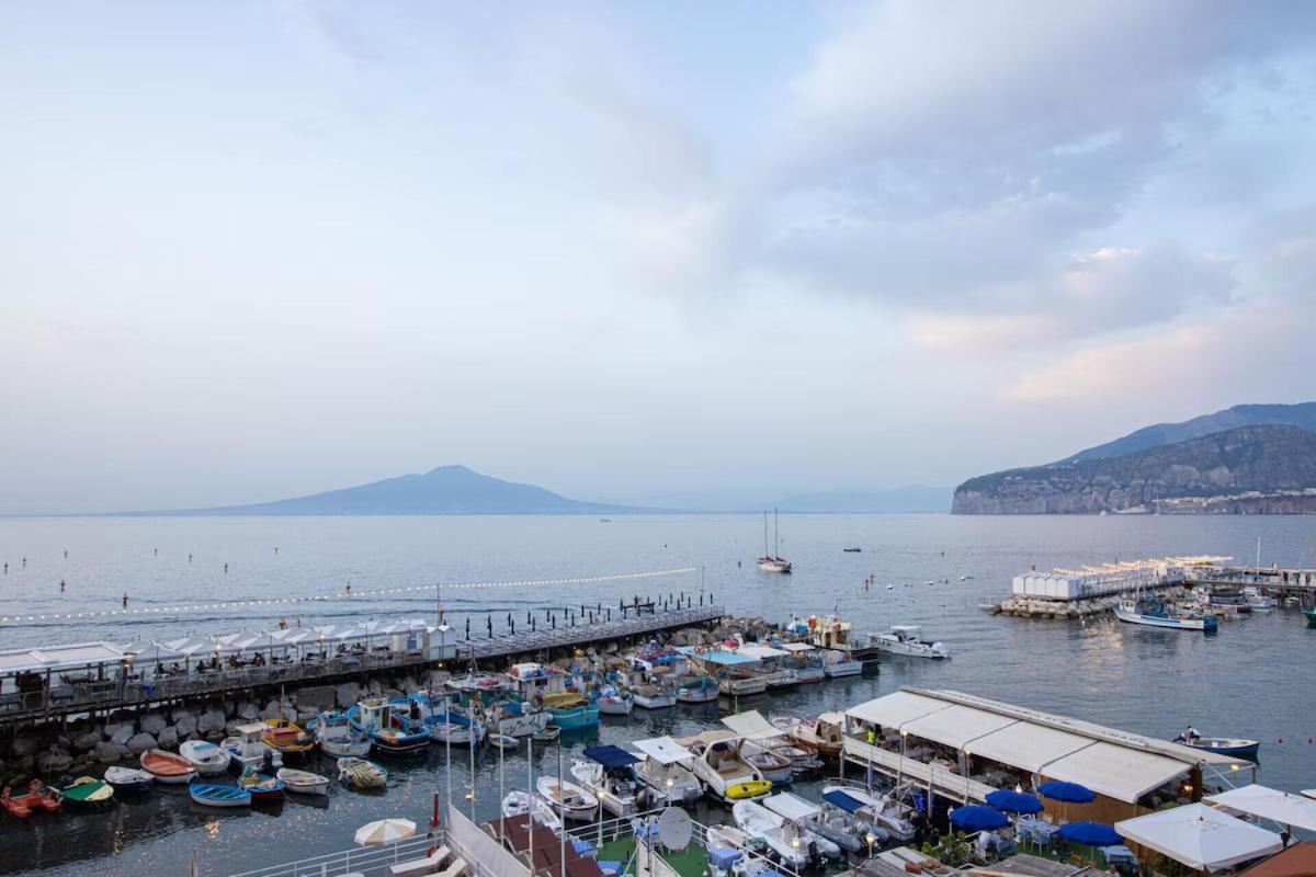 Sorrentovibes - Seaview Home On The Beach & Amazing Views Terrace Dış mekan fotoğraf