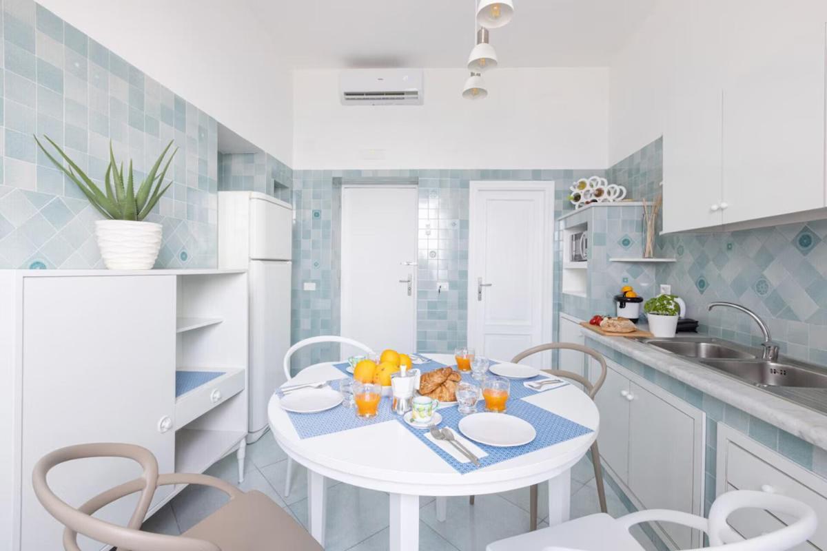 Sorrentovibes - Seaview Home On The Beach & Amazing Views Terrace Dış mekan fotoğraf